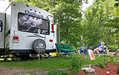 Seasonal Campers at Pine Crest Campground